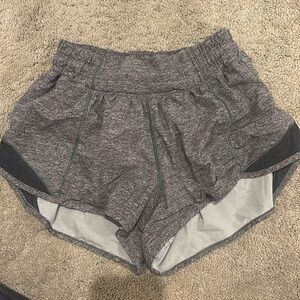 LuLulemon hotty hot low rise shorts